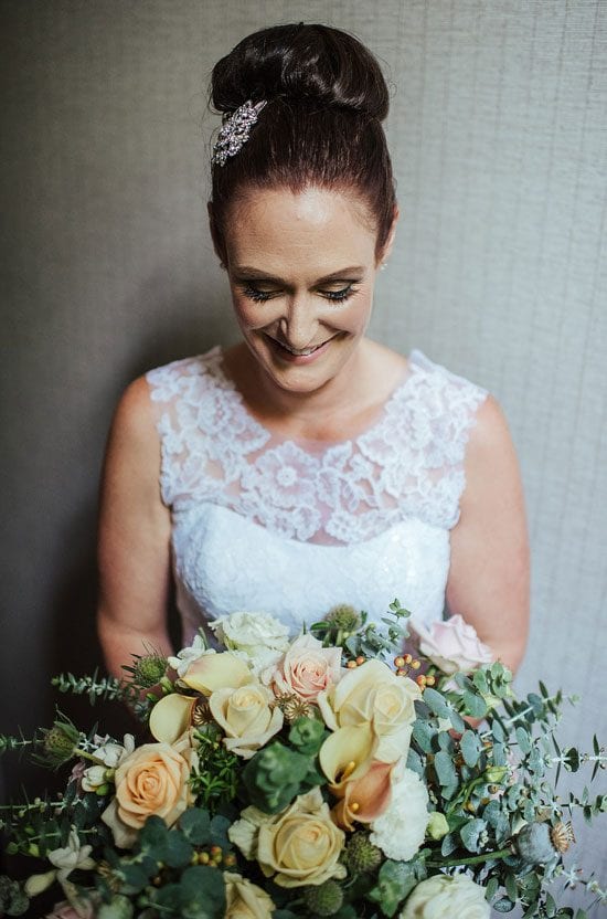 Beautiful bride with her bouquet by Kim Chan Events
